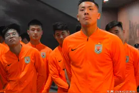 意外！泰山9名球员仍未续约，3大国脚在列，王大雷和戴琳恐将离队图片