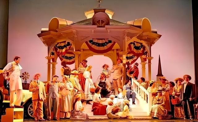 ����ά���ǵ�����ʦ������������۷�֮������ЦҲ�����������