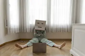 空闲型焦虑，困住打工人：不敢休息，一闲下来就心慌图片