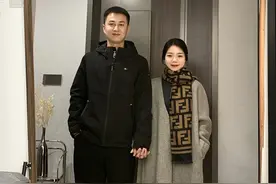 这对夫妻也太有爱了，每天打扮拍照纪念，时髦大方又自然图片