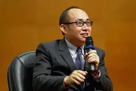 潘石屹疯狂套现想跑路，被国家出手喊停，曾为美国捐款6亿做铺垫图片