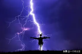 聊聊张雪峰不告诉你的事图片
