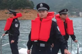 守护美丽东江湖！——资兴公安对非法捕捞说“不”！图片