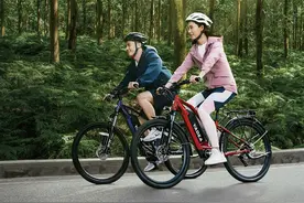雅迪YS500测评：配28寸轮毂+9档骑行，大容量电池，续航达350公里图片