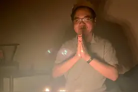 德云社高峰40岁生日，徒弟发文祝贺，网友惊叹：高老板真是年轻的传奇！图片