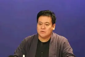 深圳名家：平民须向官员行跪拜大礼！图片