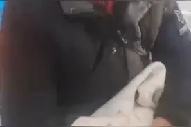 河北一新生儿疑因呛水去世，医院回应后删文，当地卫健部门介入！新生儿呛咳怎么办？图片
