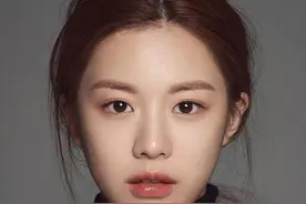 盘点娱乐圈5位整容最成功的女明星，前后判若两人，看着毫无痕迹图片