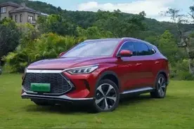 2022年试驾比亚迪宋PLUS DMi与报价补贴图片