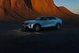 来了！40万级纯电豪华SUV锐歌双电机版带着核心动力和豪华体验来了图片