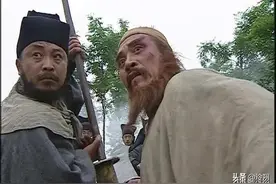 《水浒传》中，刘唐、穆弘、雷横、杨雄四人的武功应该怎么排？图片