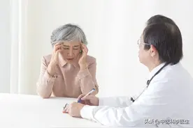 老年痴呆的人，可能会冒出5句“口头禅”，请留意父母有没有图片