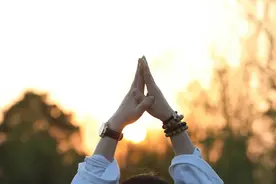 十年的抑郁症痛不欲生，幸运的是依靠2个方法，我现在越来越好图片