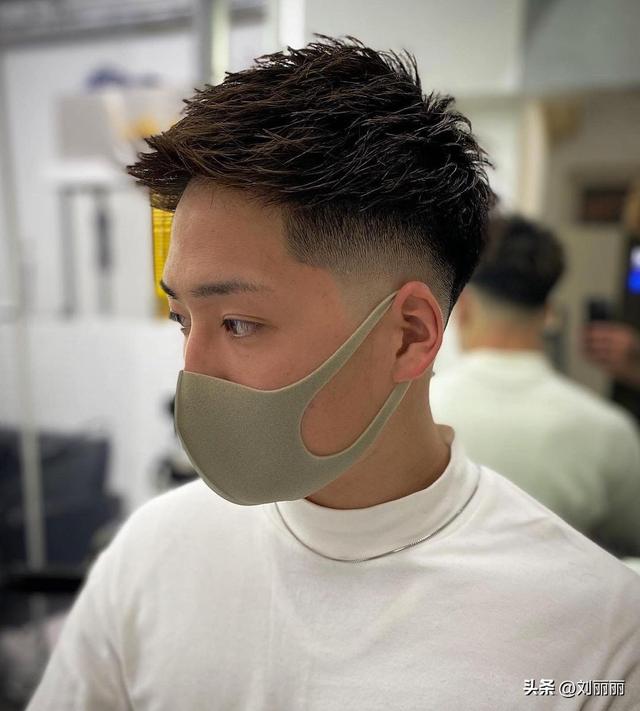 最具人气的3种男士发型,效果就是不一样,立体时尚很有派头