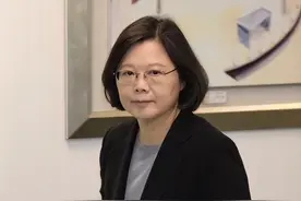 1998年，42岁的蔡英文现身上海，那时的她还期盼着两岸能统一？图片