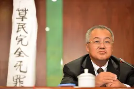 出狱10年，顾雏军要的百亿赔偿只完成了43万图片