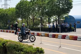 摩托车和C1驾驶证合并，影响到底会有多大图片