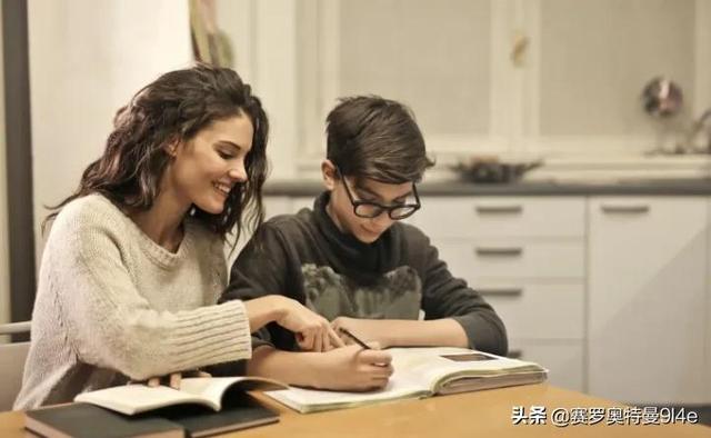 机械展赛罗的飞天壁画