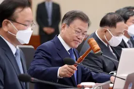 青瓦台魔咒或被打破，文在寅卸任前走了步狠棋，完成检方削权立法图片