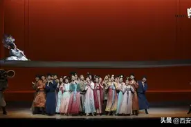 “大唐之风”席卷“活力之都” 西安舞剧《门》获深圳市民热赞图片