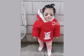 可可爱爱！这个7岁的姐姐，也太会哄娃了吧图片