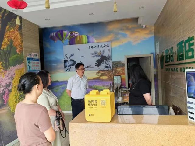 卧龙区委组织部：持续优化营商环境 点亮“服务有力星”