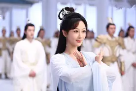 《沉香如屑》官宣，杨幂李易峰玄幻剧双扑后，杨紫玄幻剧能不扑吗图片