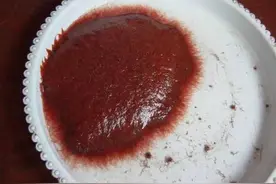 红线虫，才是唯一能诱钓结合的活饵，对鱼的诱惑和杀伤力极大图片