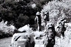 野人女孩供人观赏45年，生不如死，遗愿让人泪目图片