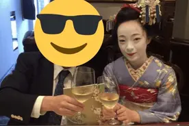 日本妹子曝“歌舞伎”黑幕，未成年就要“陪酒陪混浴”，这是个什么样的行业？图片