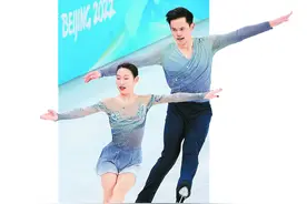冬奥赛场｜彭程/金杨成就“更好的自己”图片