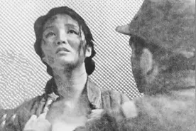 八路军女兵受尽凌辱终开口；日军喜出望外，大呼：她招供了图片