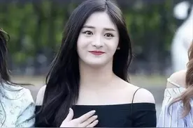 被丑脖子拖累的5位女星，看脸美如画，一看脖子颜值和气质减一半图片