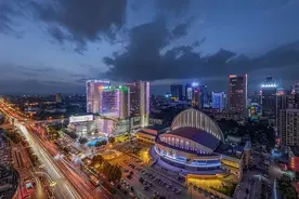 江西第一城遇到河北第一城，南昌与石家庄，到底谁的实力强？图片