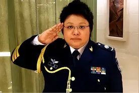 8月20日，韩红为李玟发声图片