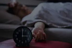 睡不好丨体重增加，身材越来越胖，和它关系很大图片