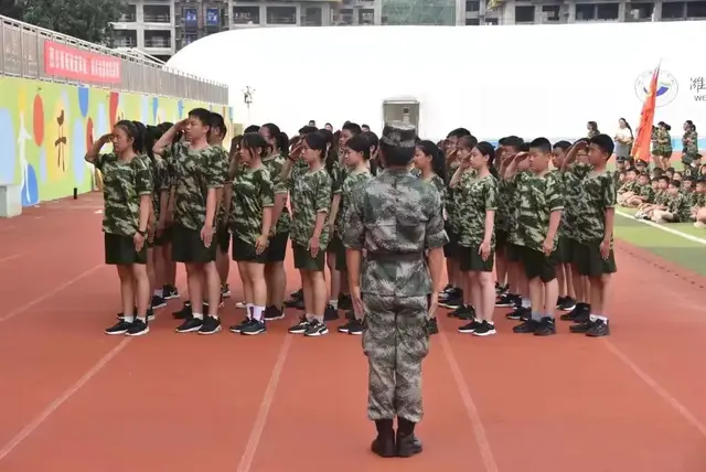 Ϋ´̨ѧУ̬ѧУƷʽ֮ḻʵĳл