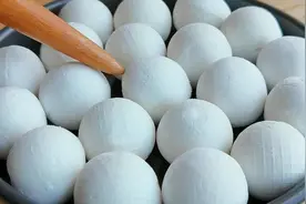 冬至将至，煮汤圆是冷水下锅还是热水下锅？很多人第一步就做错了图片