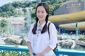 港剧女神神隐20年复出，49岁零变化！网友：10万个惊喜图片