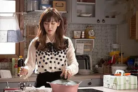 小姑子回娘家过年，第二天就给嫂子立家规，腊月29被婆婆踢出家门图片