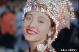 笑容有“杀伤力”的6位女星，个个甜得像初恋，可爱不是装出来的图片