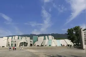 最新消息→重庆这些景点、场所暂停开放图片