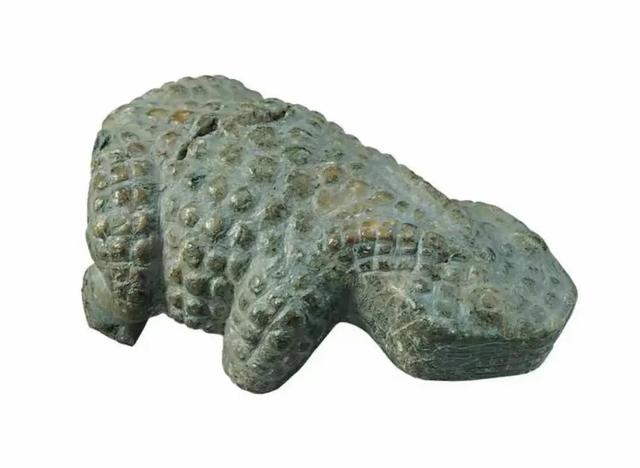 三星堆人物形象的“兰花指”是什么意思