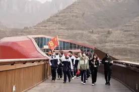 到林县去看一看红旗渠 摄影/刘玲 诗文/李武兵图片