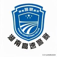 中重型货车在高速上不能超车？正确的做法是↓丨胡椒漫谈