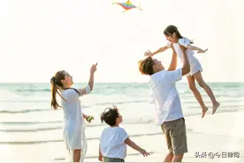 夫妻离婚小孩几岁可以自己选择监护人图片