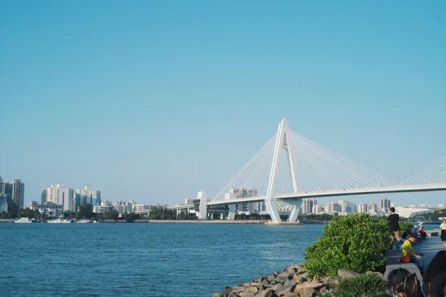 閬嶅湴缇庨锛屽嚭闂ㄥ氨鏄ぇ娴凤紝杩欑編婊嬫粙鐨勫湴鏂硅浜烘兂瀹氬眳