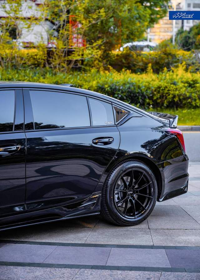 豪华不止一面，凯迪拉克 CT5升级MMX锻造轮毂