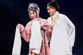端午佳节，全本《牡丹亭》上海再展绮丽画卷图片