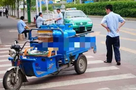 专家建议:应该禁止电动车和电动三轮车上路，到底是什么原因呢？图片